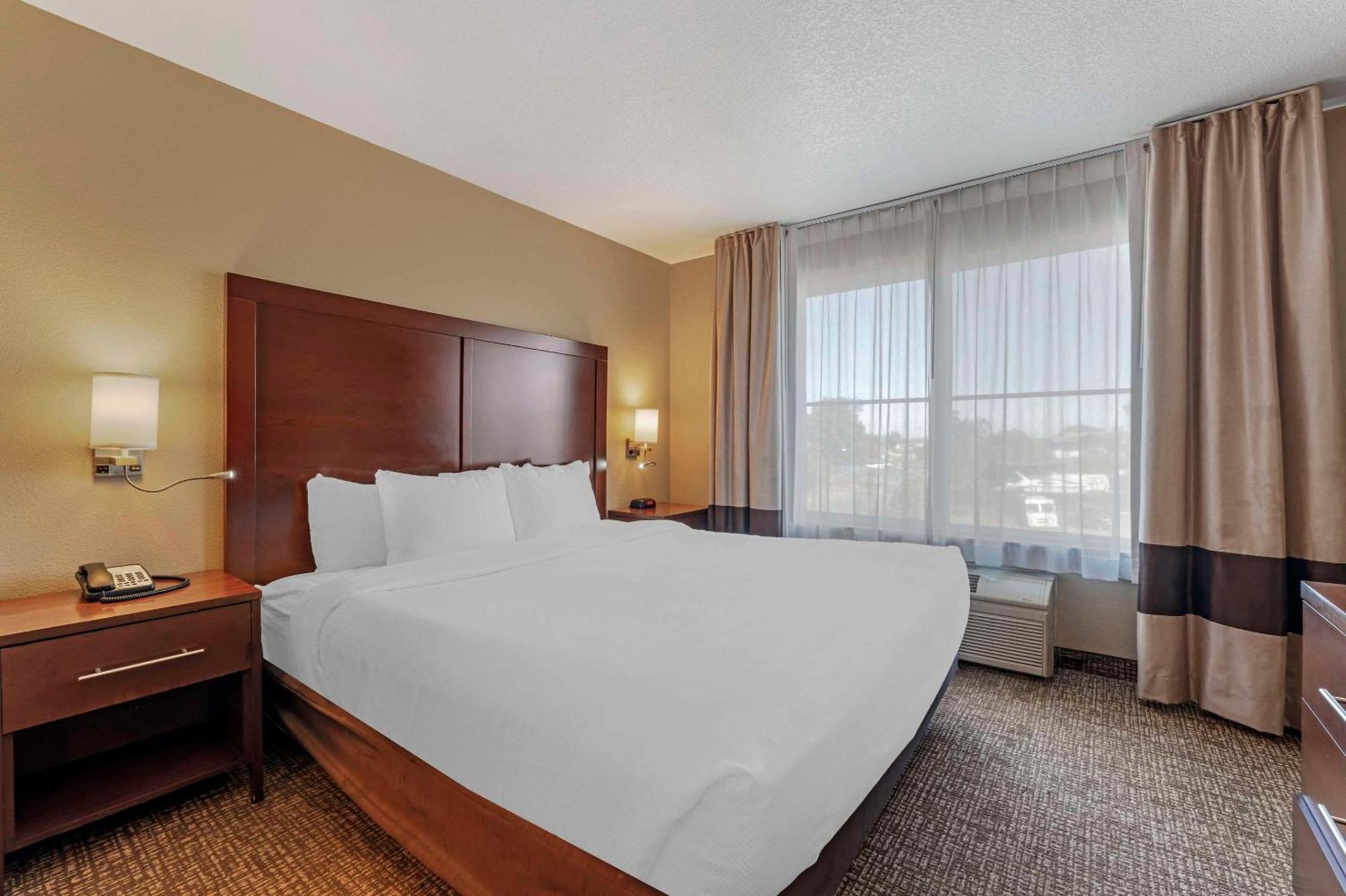 Comfort Inn Lathrop Stockton Airport Exterior foto